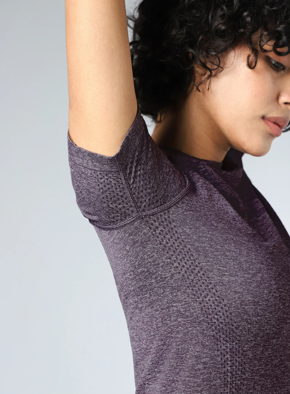 Women's Grey Contour Seamless T-shirt - Image 9