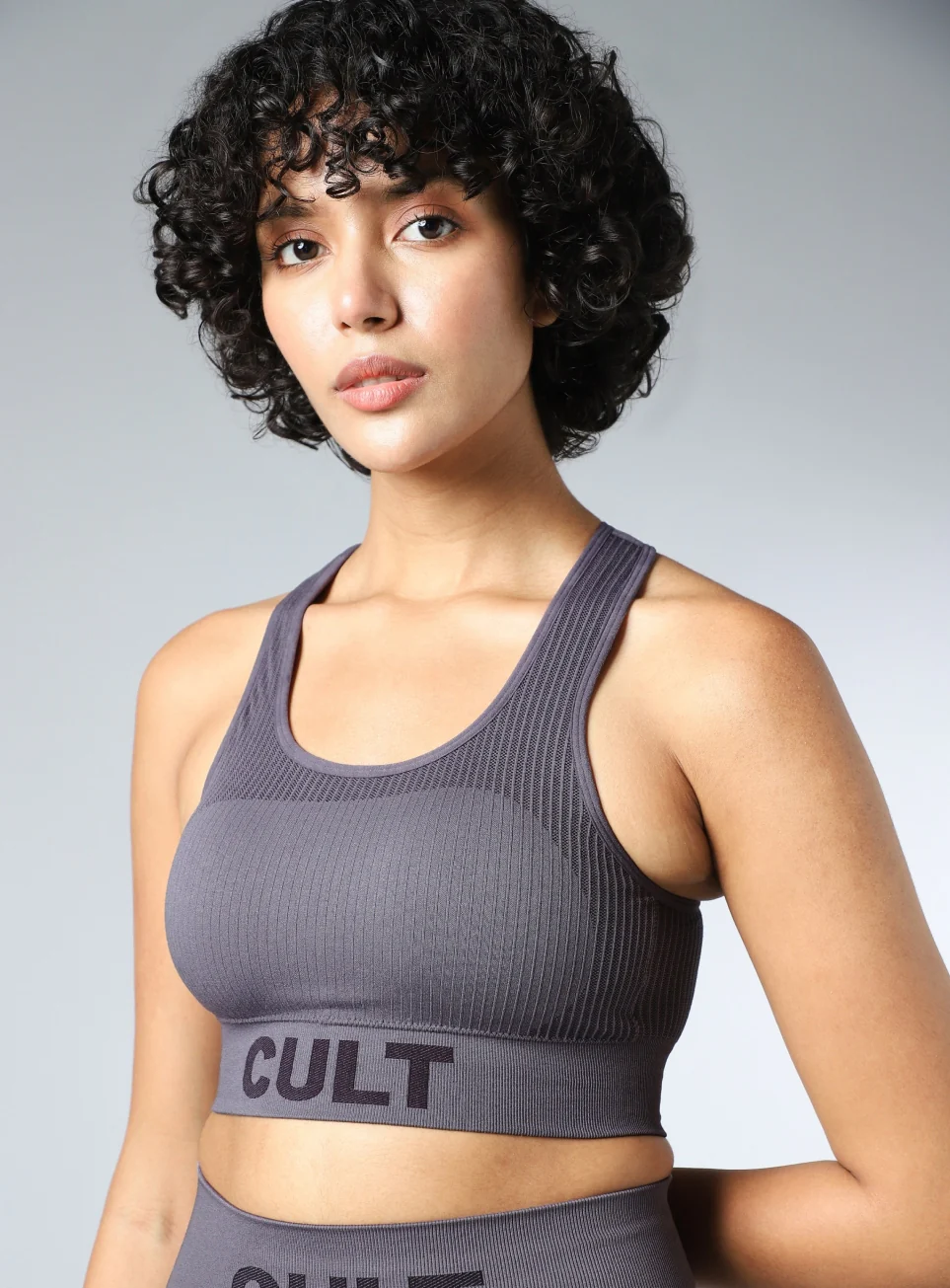 Women's Grey Powerflow Medium Support Seamless Bra - Image 7