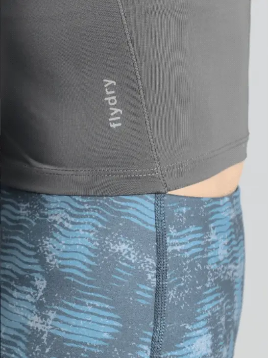 Women's Grey Runner's Escape T-shirt - Image 8