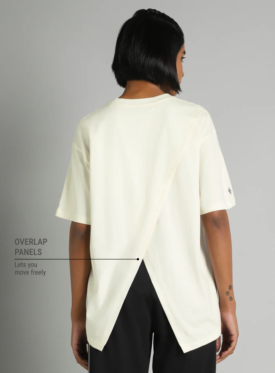 Women's Off White Graphic Oversized Fit T-Shirt - Image 6