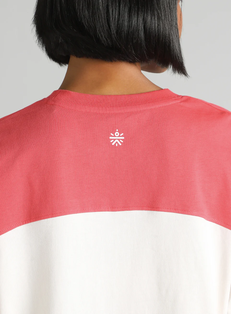 Women's Off White Offbeat Colorblock Oversized Fit T-Shirt - Image 8