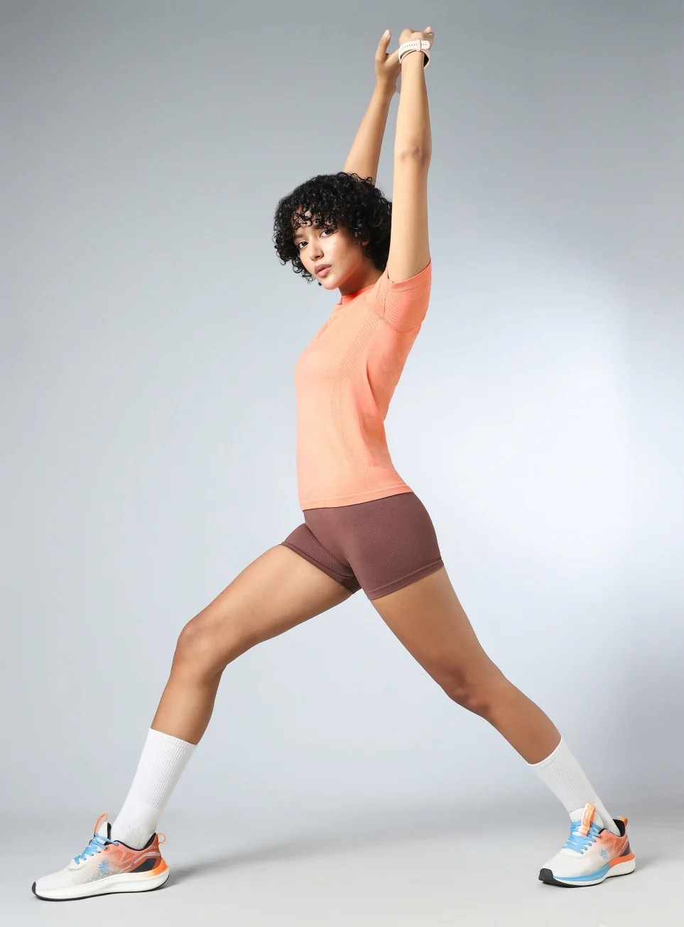 Women's Peach Contour Seamless T-shirt - Image 3