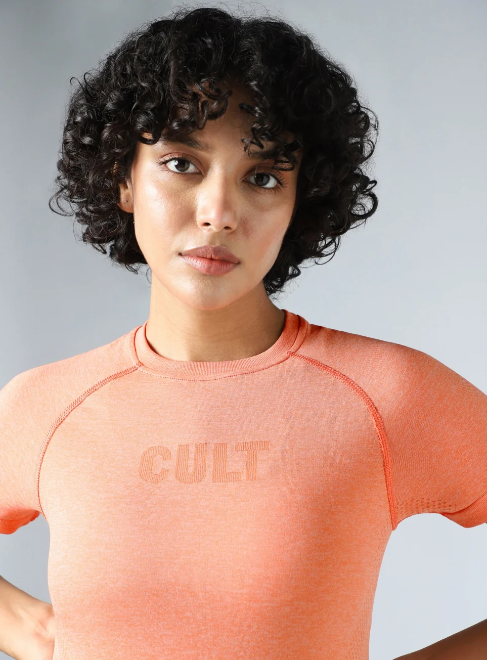 Women's Peach Contour Seamless T-shirt - Image 7