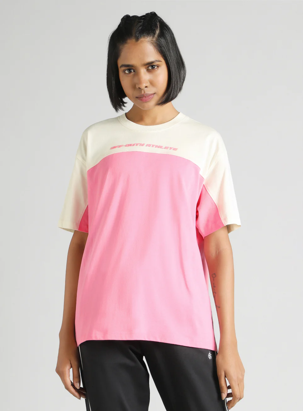 Women's Pink Offbeat Colorblock Oversized Fit T-Shirt - Image 4