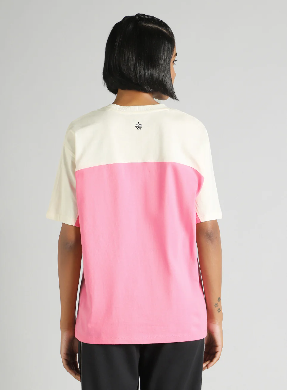 Women's Pink Offbeat Colorblock Oversized Fit T-Shirt - Image 6