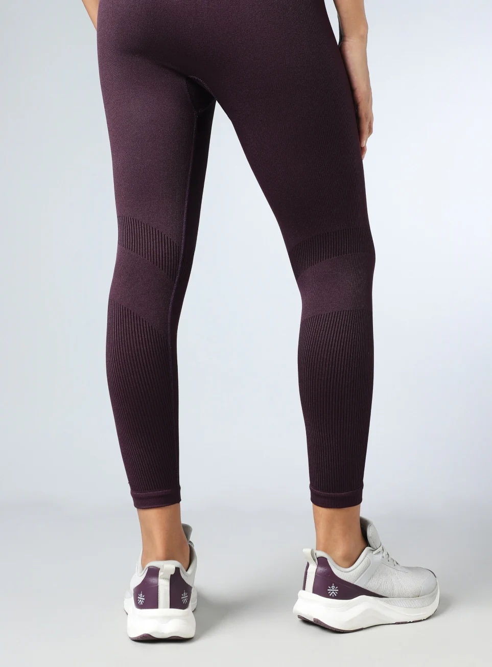 Women's Purple Sculpt Fit Seamless Tights - Image 7