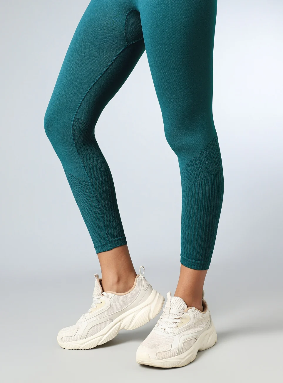 Women's Teal Power Move Seamless Tights - Image 7
