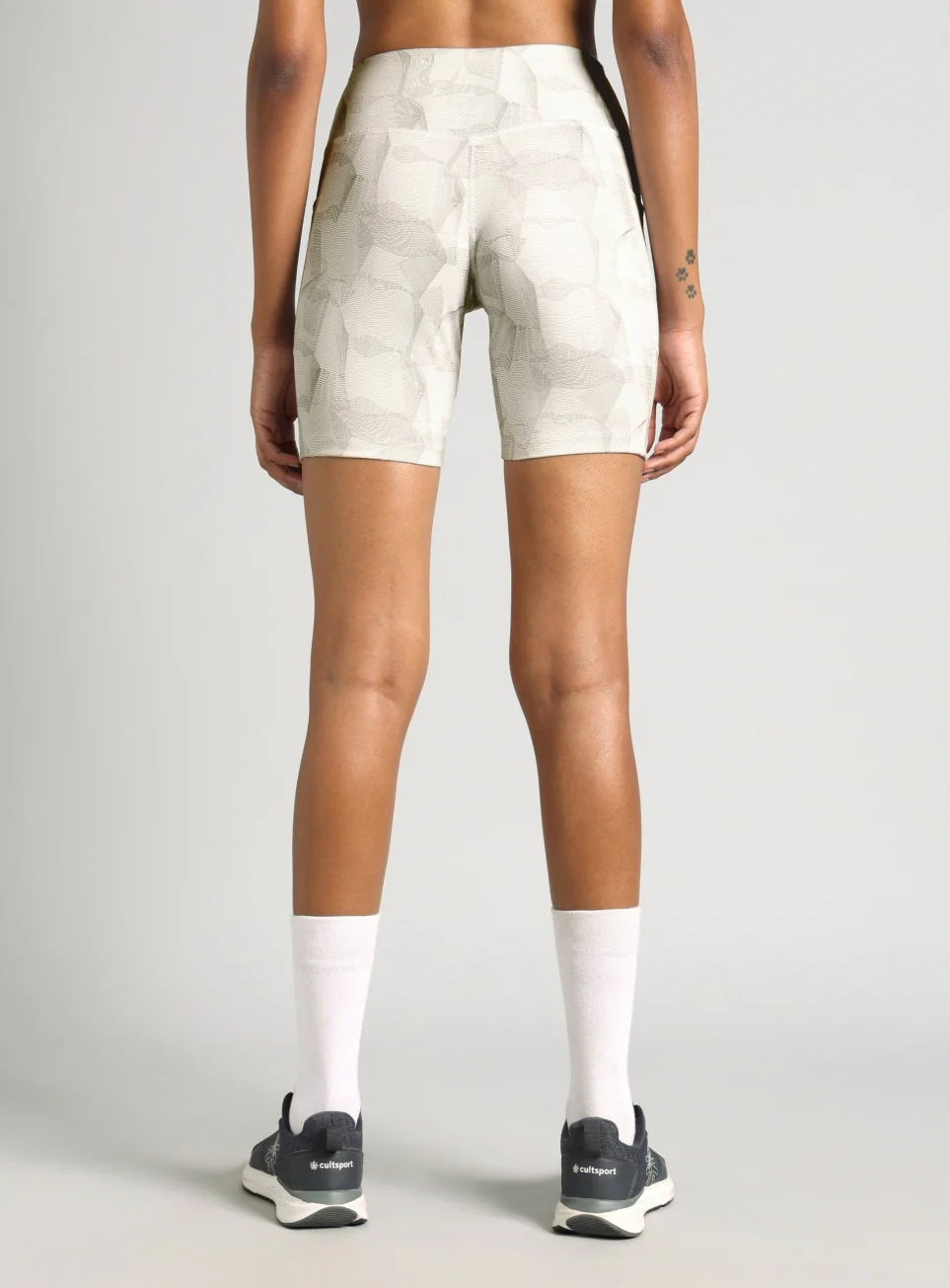 Women's White Combat training COMflex Training Cycling Shorts - Image 6
