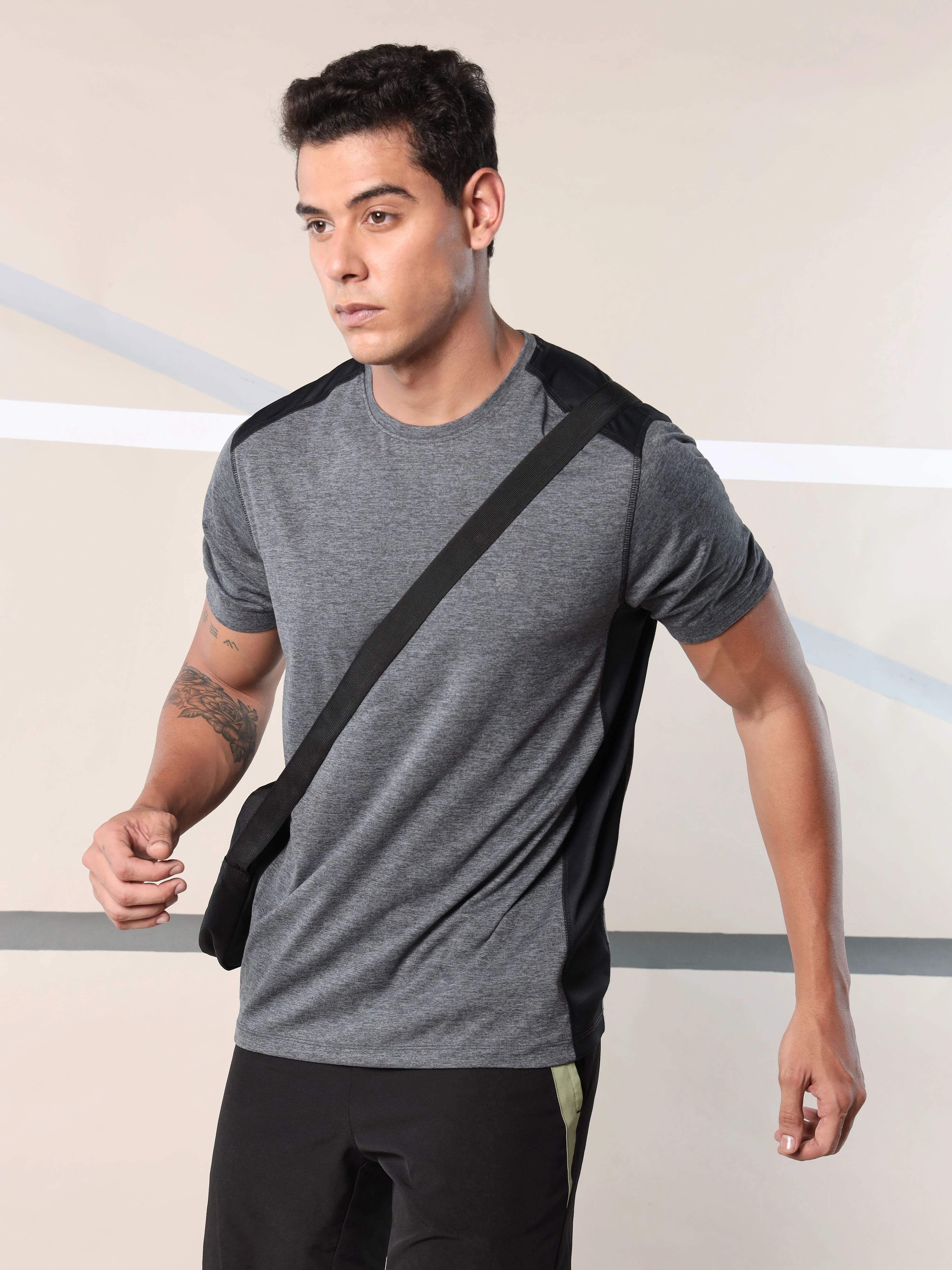 Men's Train In Grey Comfortech-Shirt - Image 2