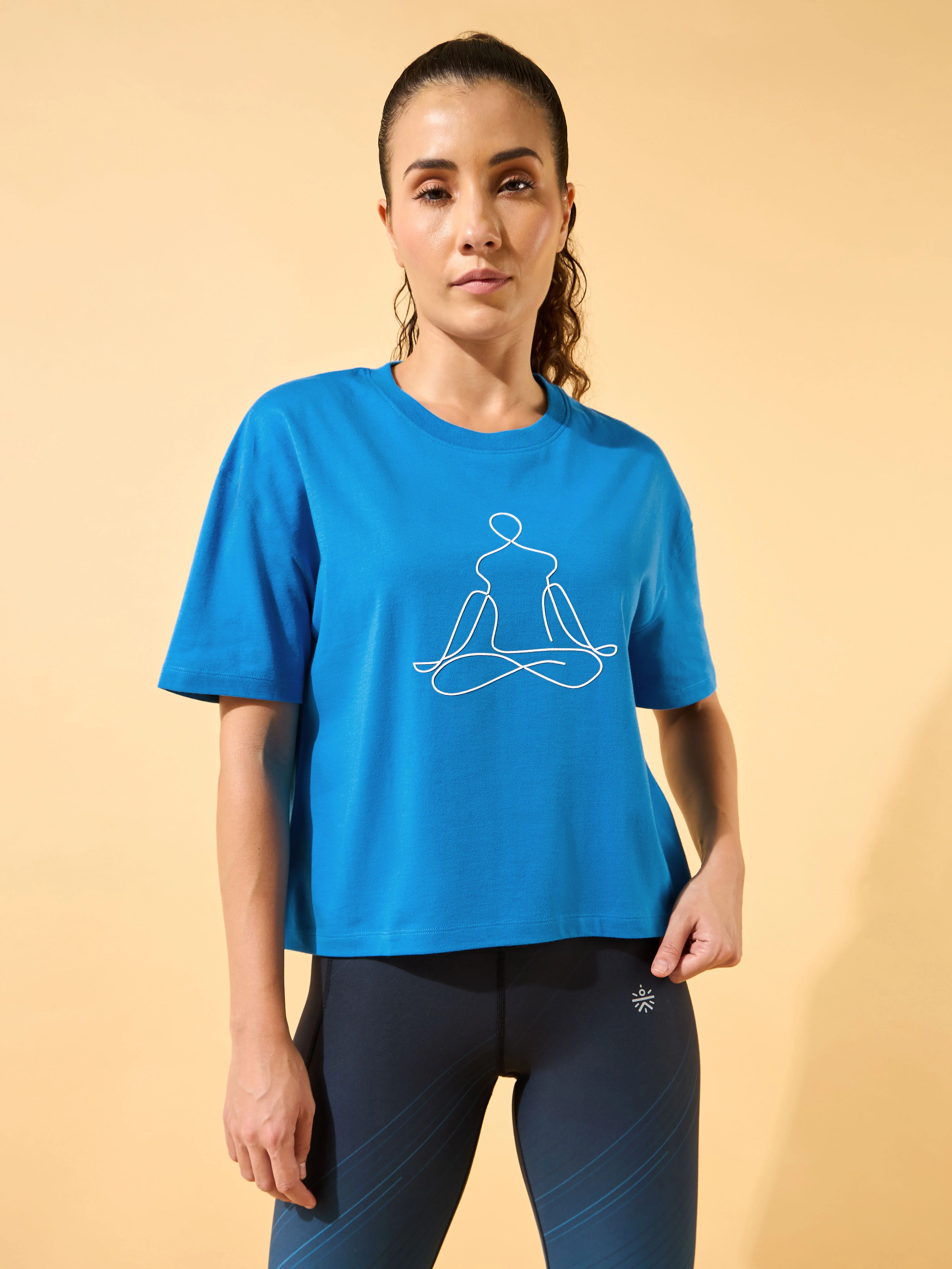 Yoga Caricature Print Cropped T-shirt - Image 2
